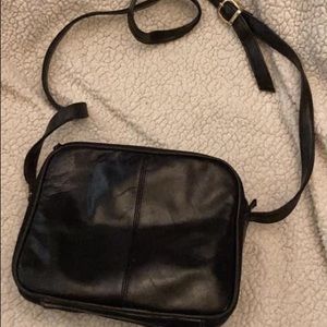 5 for $25 Worthington Crossbody purse